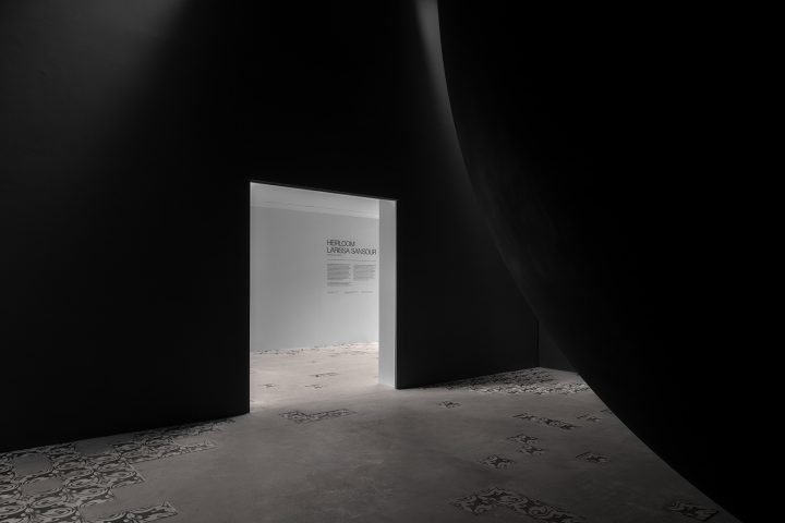 Installation image_Monument for Lost Time_4_Heirloom_Larissa Sansour_Danish Pavilion 2019_Photo®_ugo_carmeni